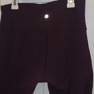 lululemon leggings.